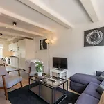 Old Town 2 Apartment