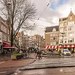 B&B Mnque