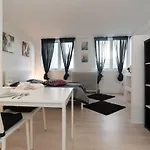 White & Black Studio