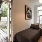 Garden House Apartment