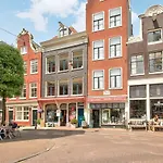 Nieuwe Leliestraat Apartment