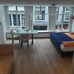 Red Light District Cozy Apartment