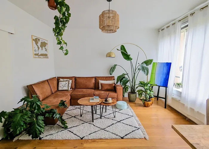 Bright Boho Apartment Amsterdam