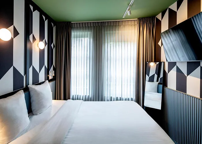 Tourist Inn Hotel Amsterdam