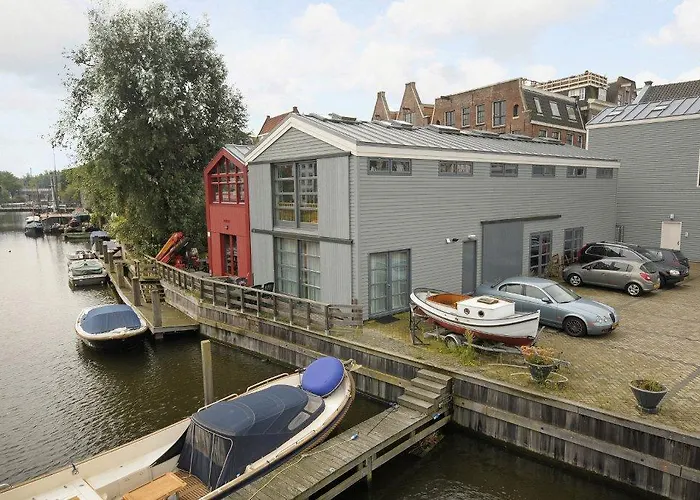 The Boat House