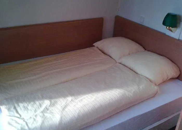 Dam Hotel