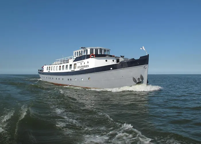 Botel Liza Marleen