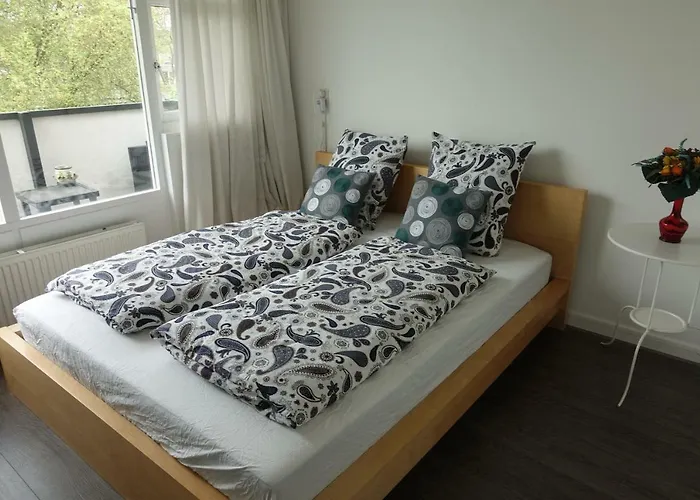 B&B At Maria\'S Gaasperplas