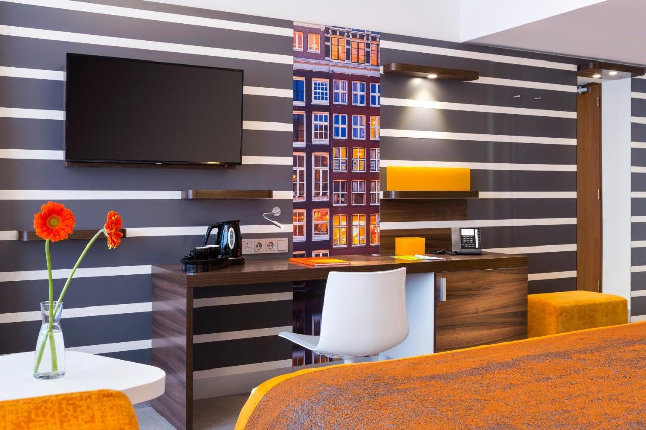 Holiday Inn Amsterdam 4*
