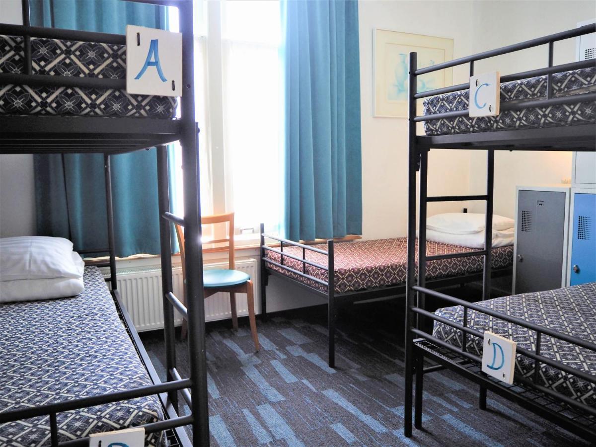 Euphemia Budget Old Canal Zone Hostal *