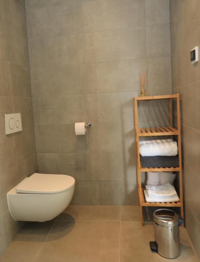 Bed & Breakfast De Zwanebloem 2*