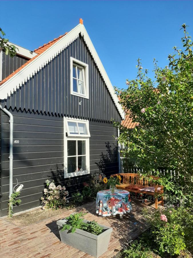 Tulp Noord Bed & Breakfast 2*