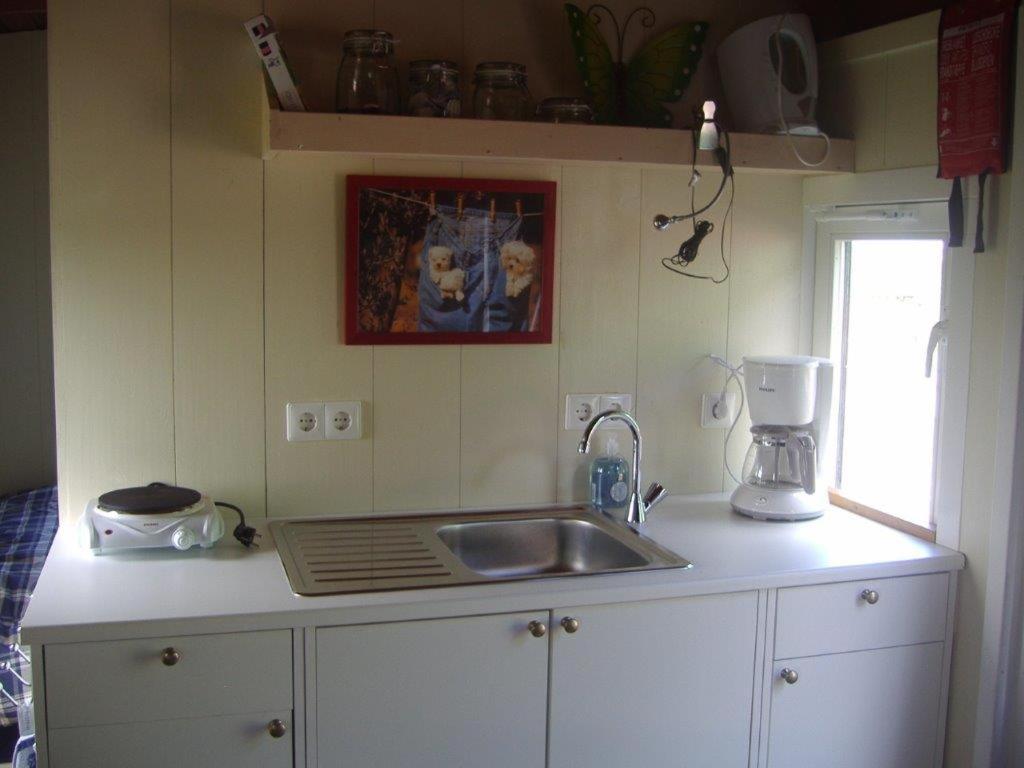 Your Cozy Waggon At The Cows' Paradise Bed & Breakfast Amsterdam