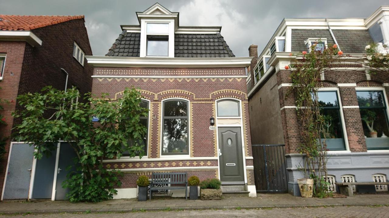 1891 Bed and breakfast