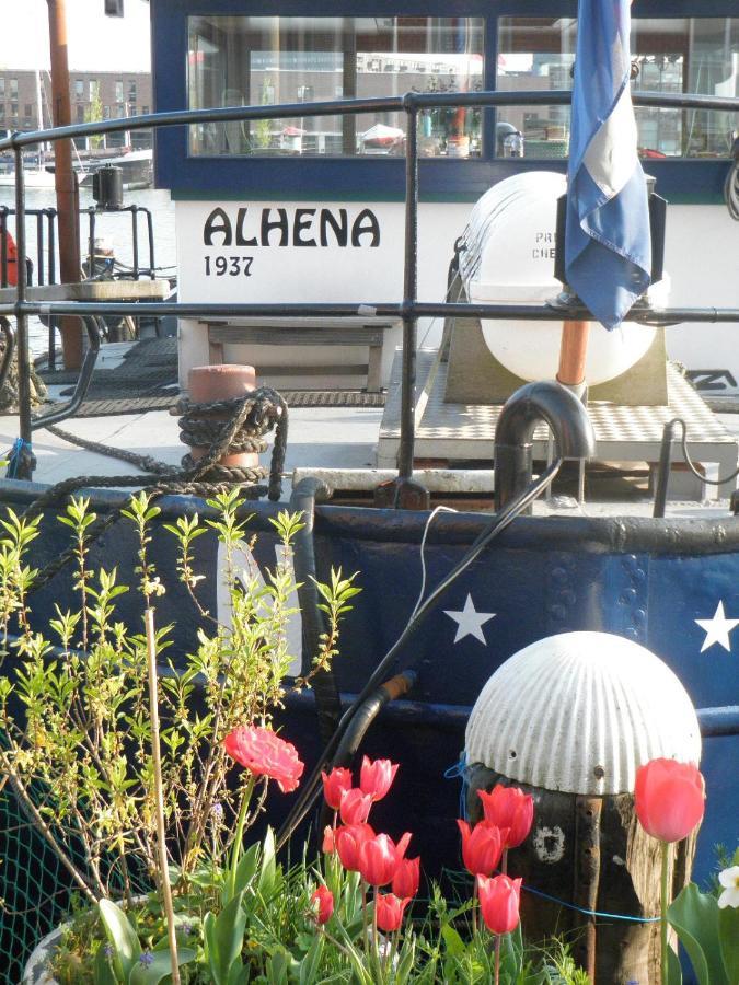 Couette-café Boat & Breakfast Alhena