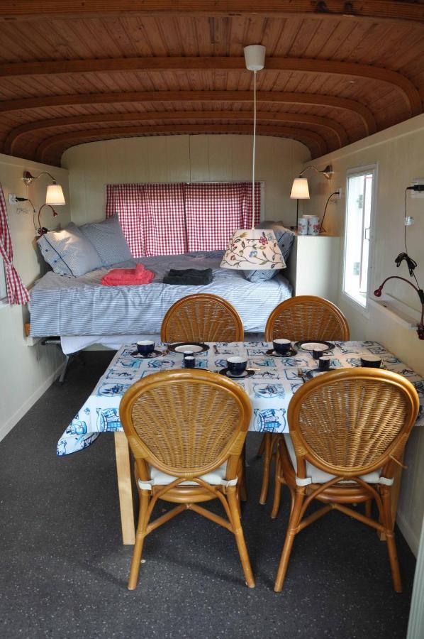 Your Cozy Waggon At The Cows' Paradise Amsterdam