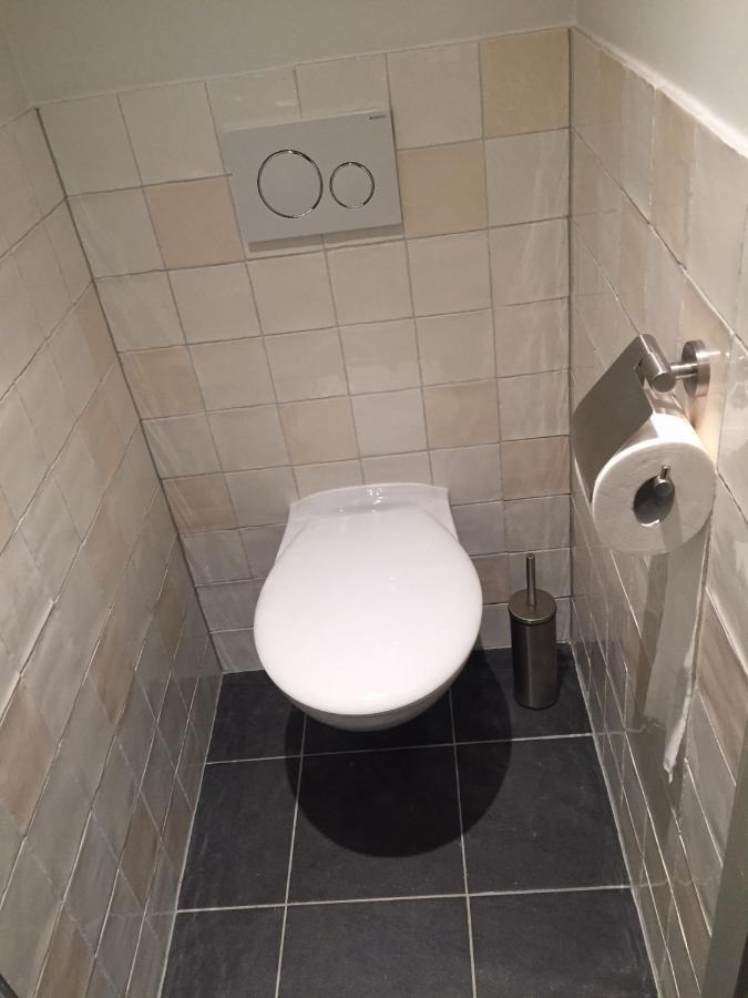 Studio 28a6 With Free Parking Place Couette-café Amsterdam