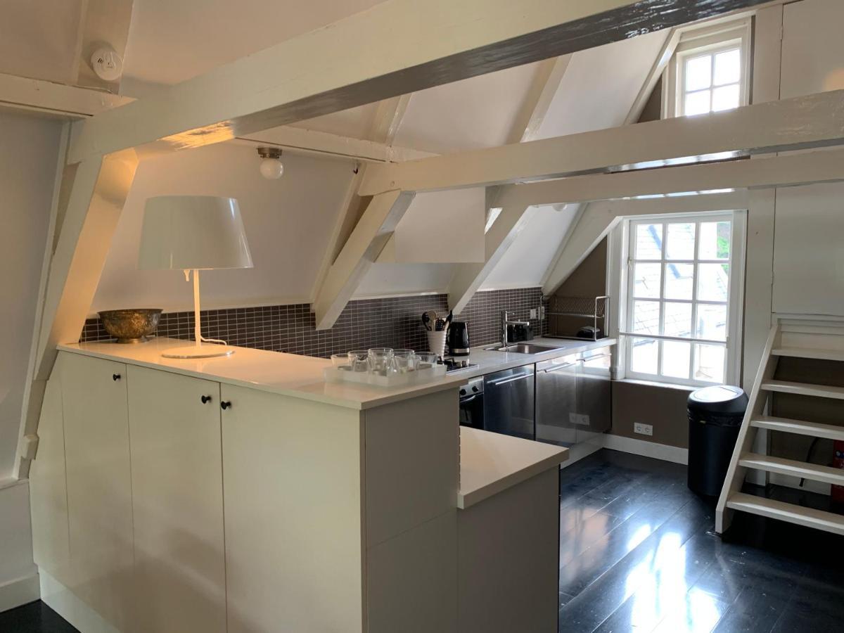 Loft In Monumental House Couette-café *