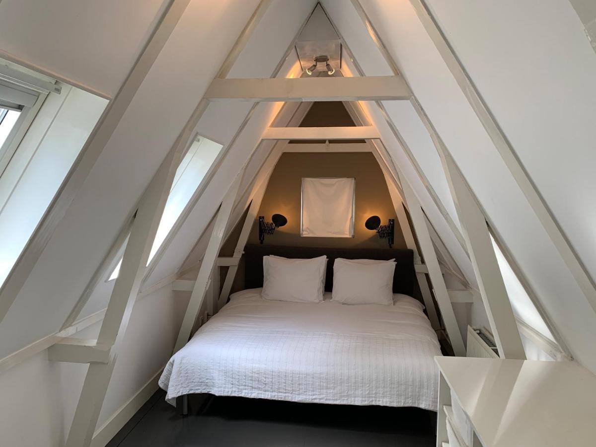 Loft In Monumental House