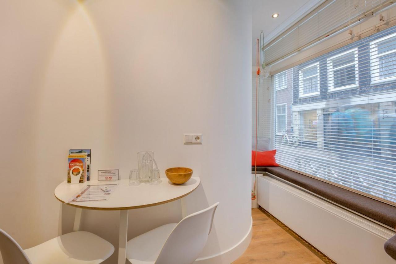 Luxurious In Jordaan Couple Getaway Bed & Breakfast 3*