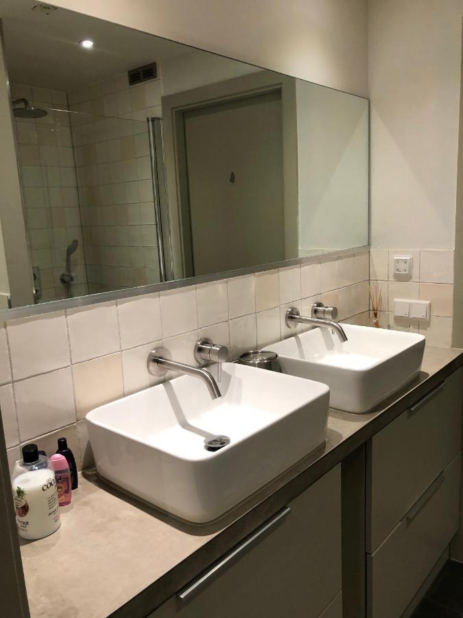 Studio 28a6 With Free Parking Place Couette-café Amsterdam