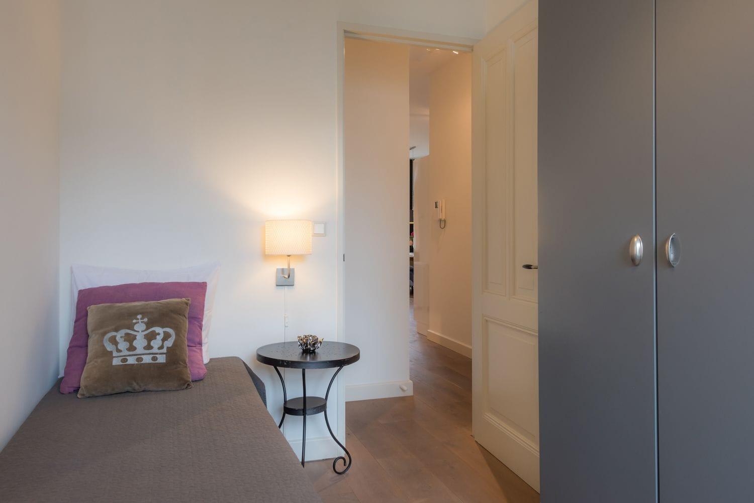Dynasti Apartment *