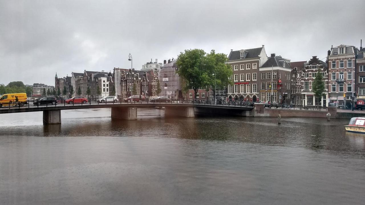 Rembrandt Square Boat Bateau-hôtel