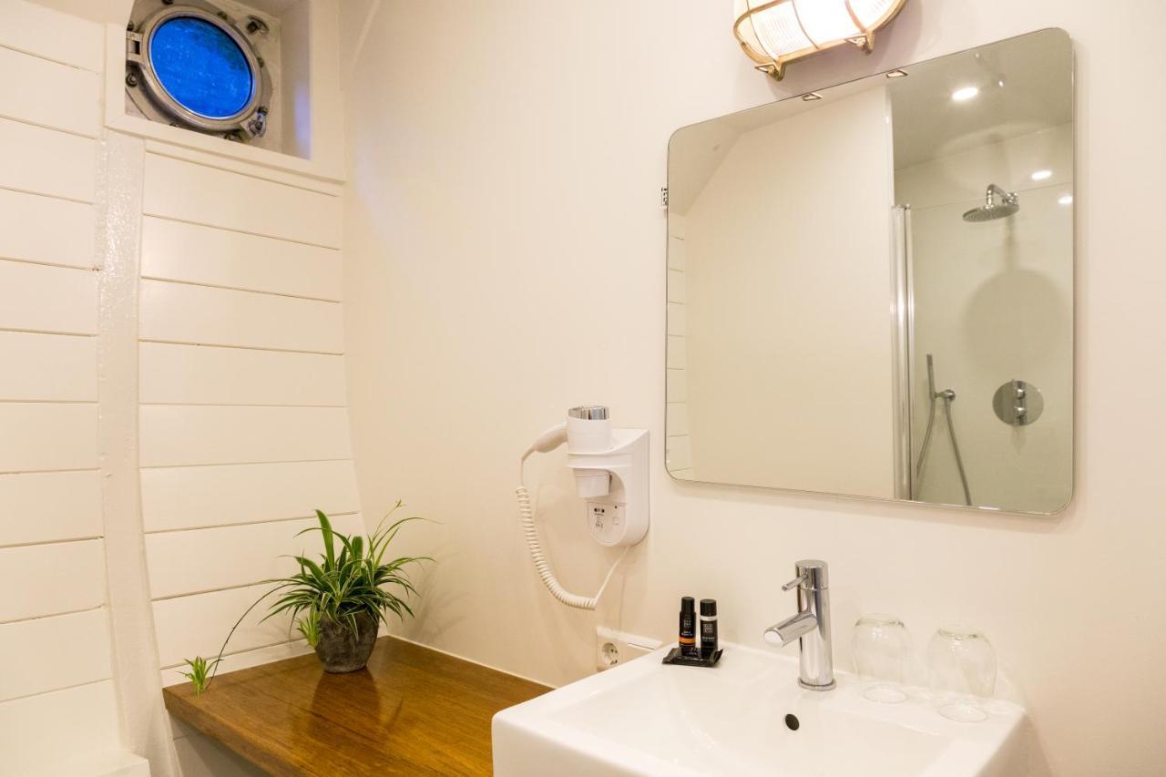 Bådhotel M/s Svalbard *