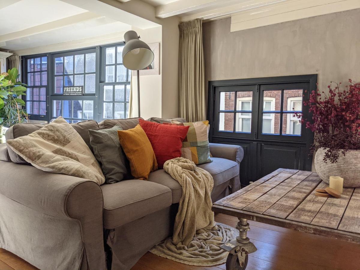 Lanestay Damsquare Bed and breakfast