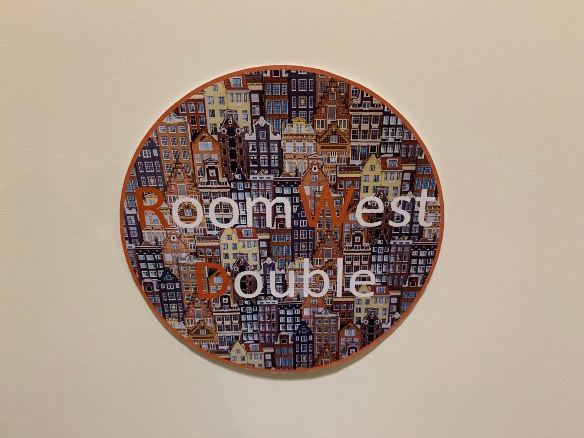 Roomwest Bed and breakfast *