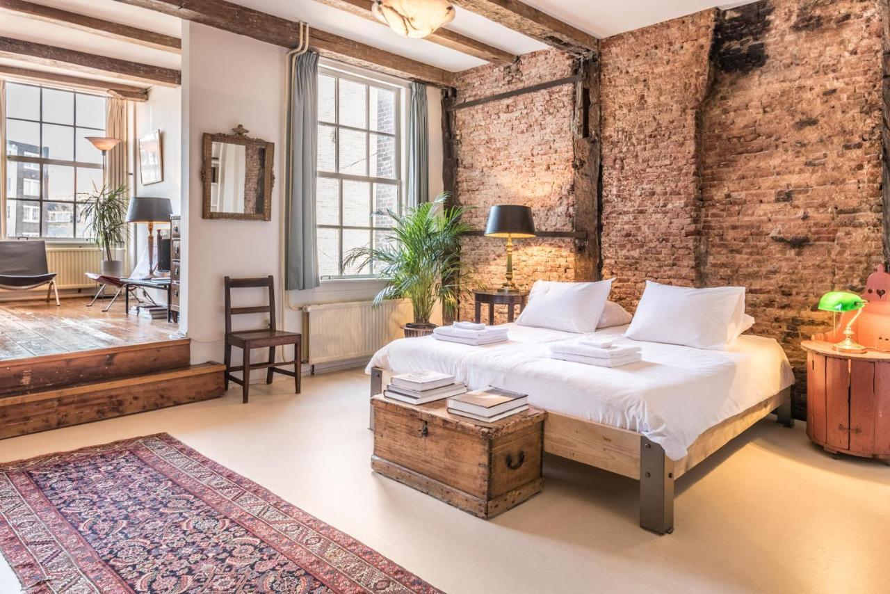 Classy 17th C Canalhouse Maison d'hôtes