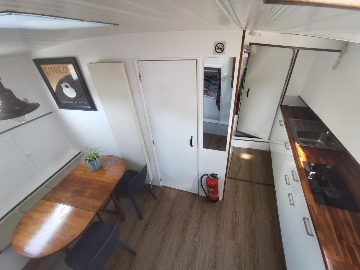Appartement Waterloo Square River Vieuw Houseboat *