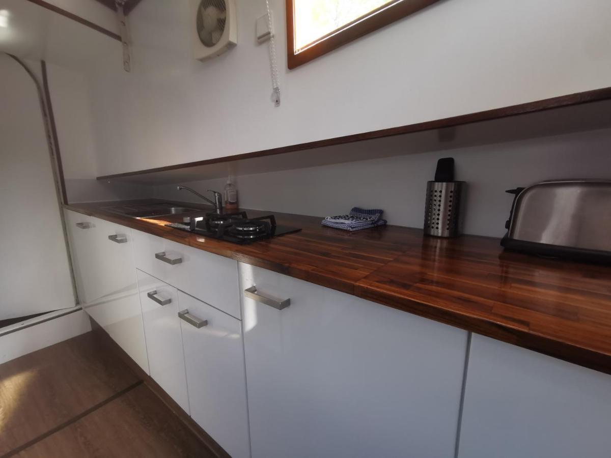 Appartement Waterloo Square River Vieuw Houseboat
