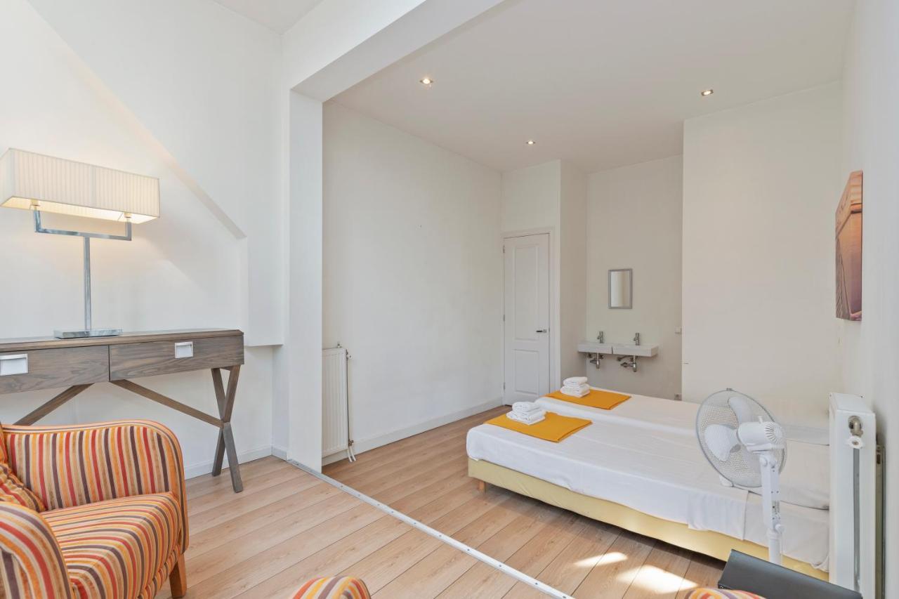 Canal View With Private Balcony Appartement