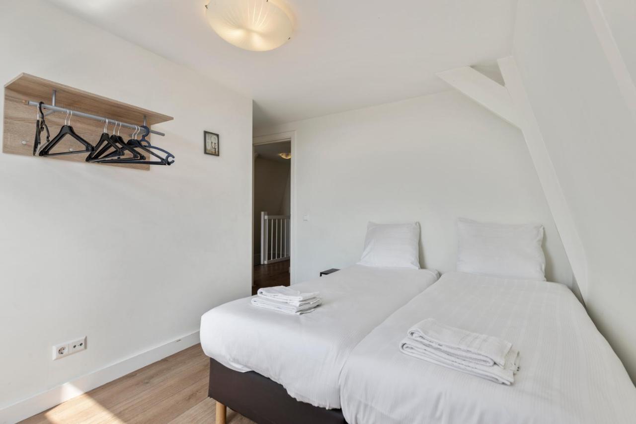 Central Top Floor With Private Balcony - Apt 3 Appartement