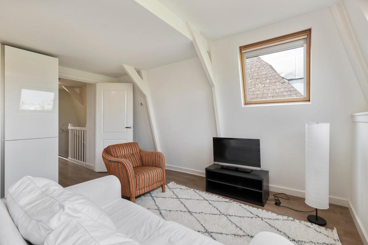 Central Top Floor With Private Balcony - Apt 3 * Amsterdam