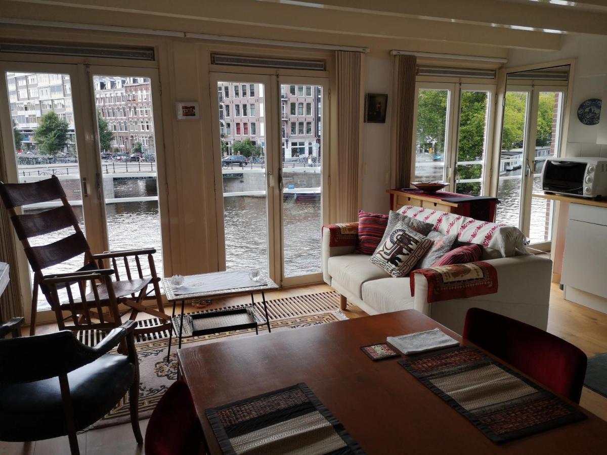 Canal View Apartment