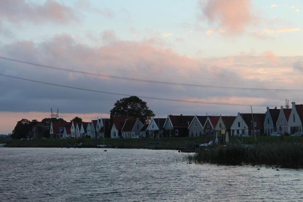 Frühstückspension Waterlands Genoegen 2*