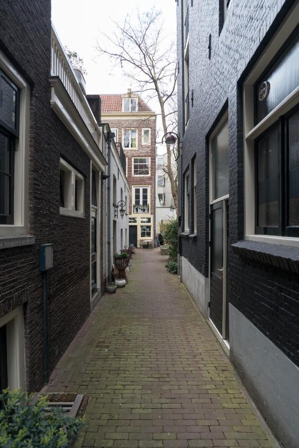 Kloveniers * Amsterdam