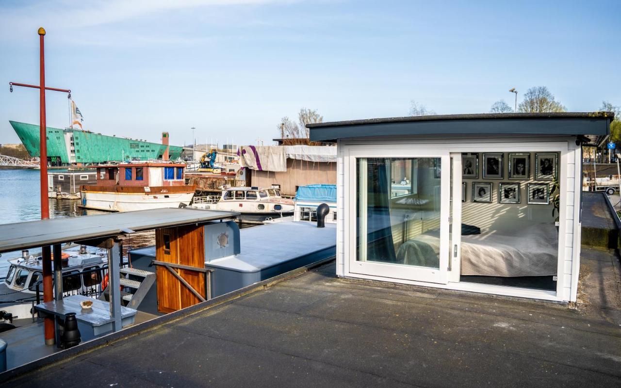 Houseboat-amsterdam Couette-café Amsterdam