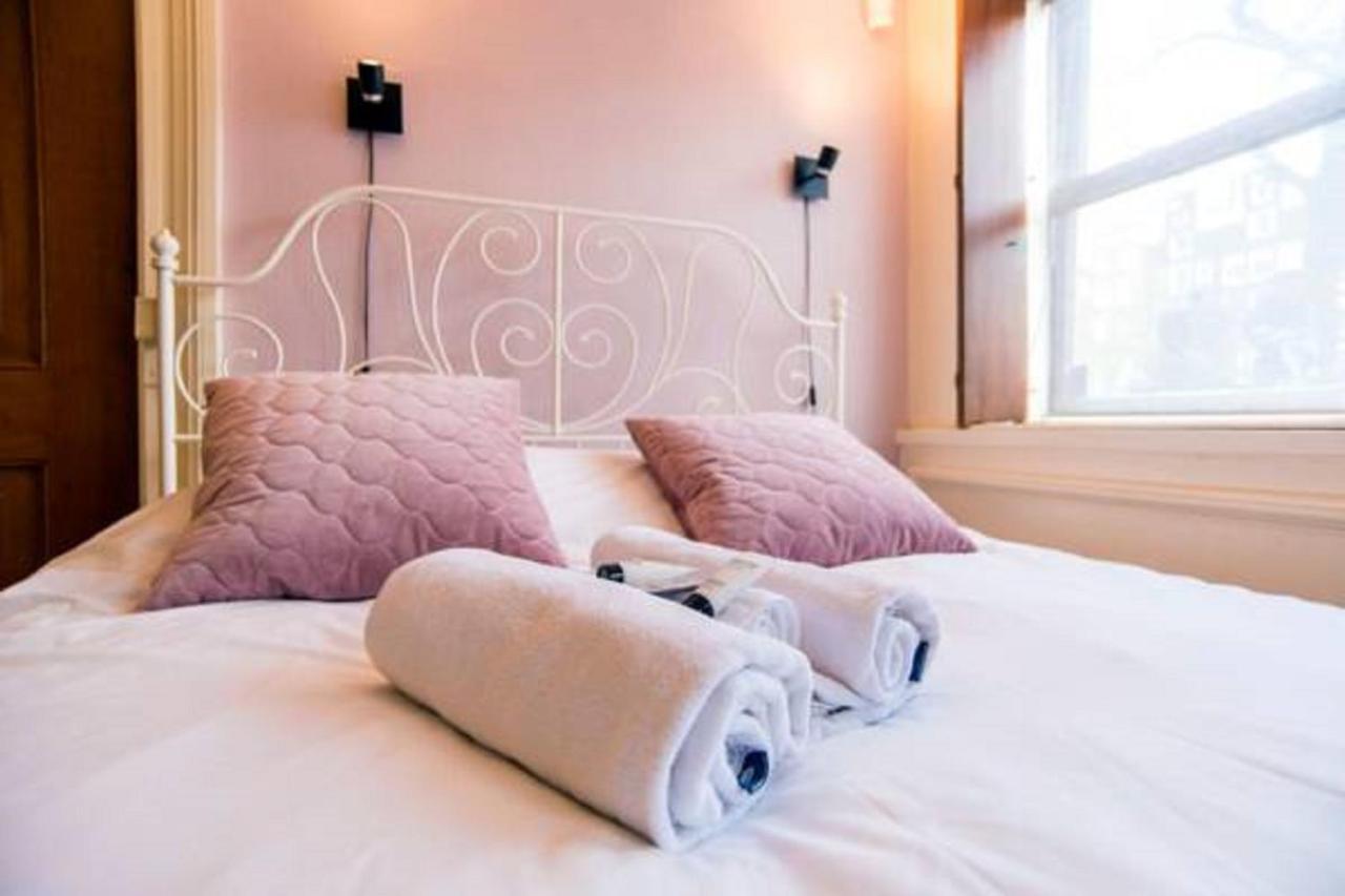 Bed & Breakfast Ground Floor Keizersgracht Studio Canalview Amsterdam