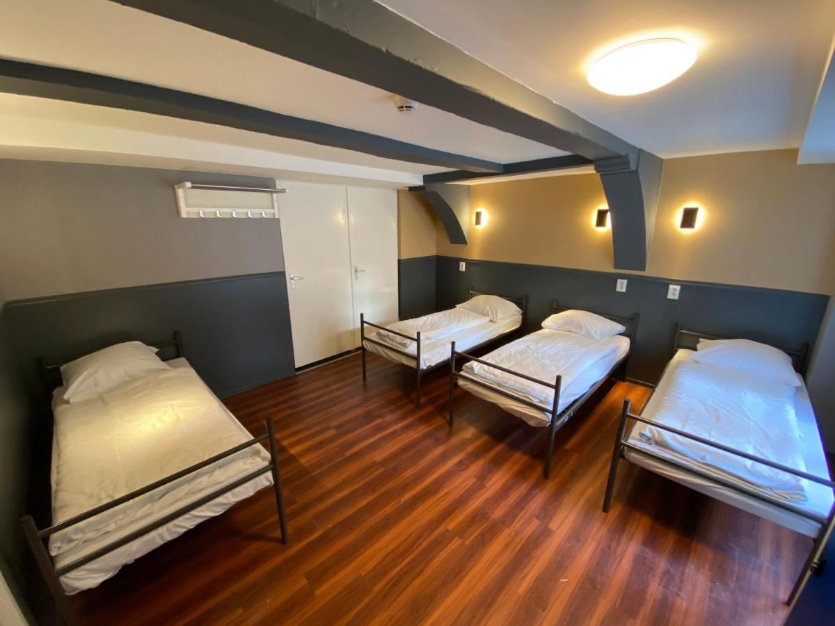 Hostel Xplore