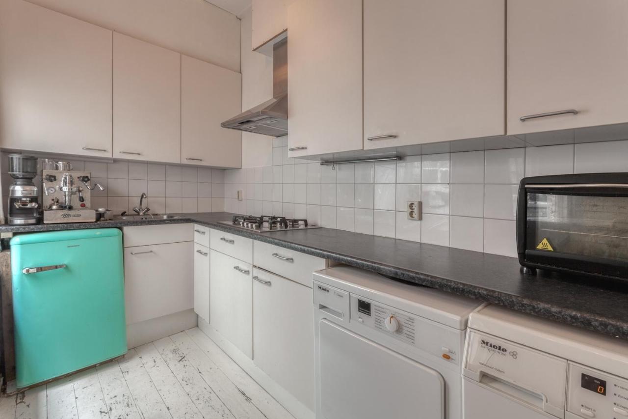 1971 Hazenstraat Accommodatie bij particulieren *