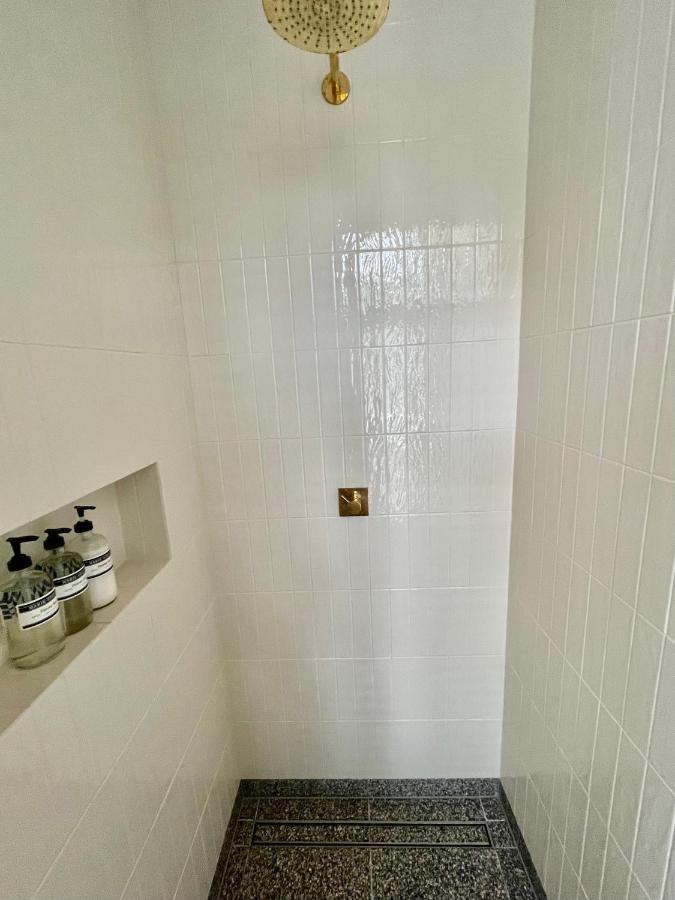 Jordaan Canal - Private Ensuite Maison d'hôtes 2*