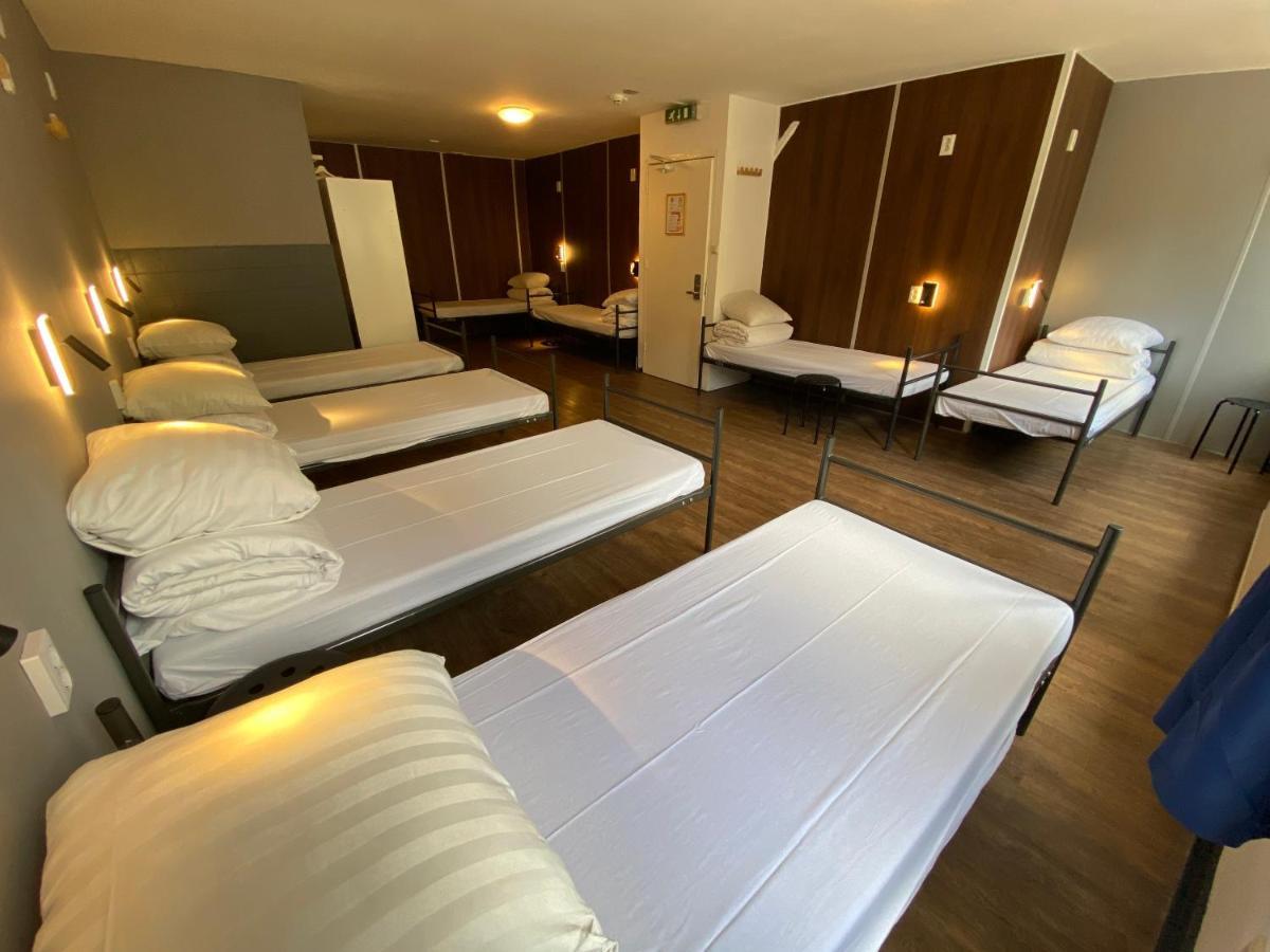 Hostel Xplore *