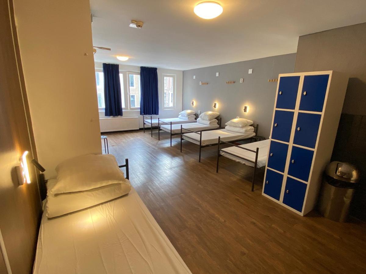 Xplore Hostel *