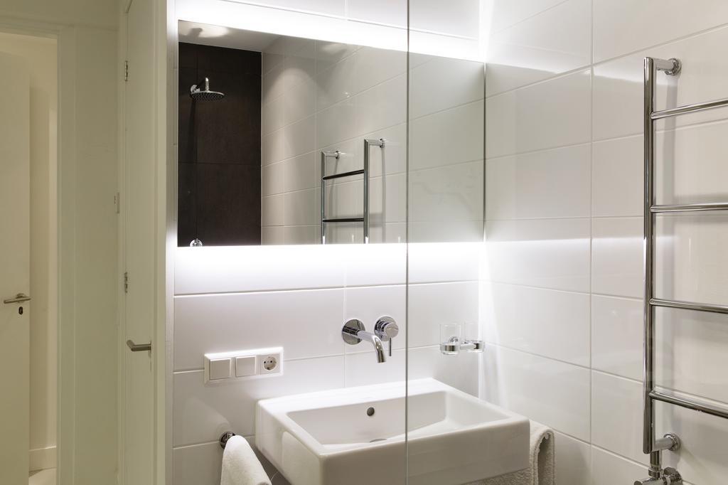 Marnix360apartments The Mansion Apartahotel 2*