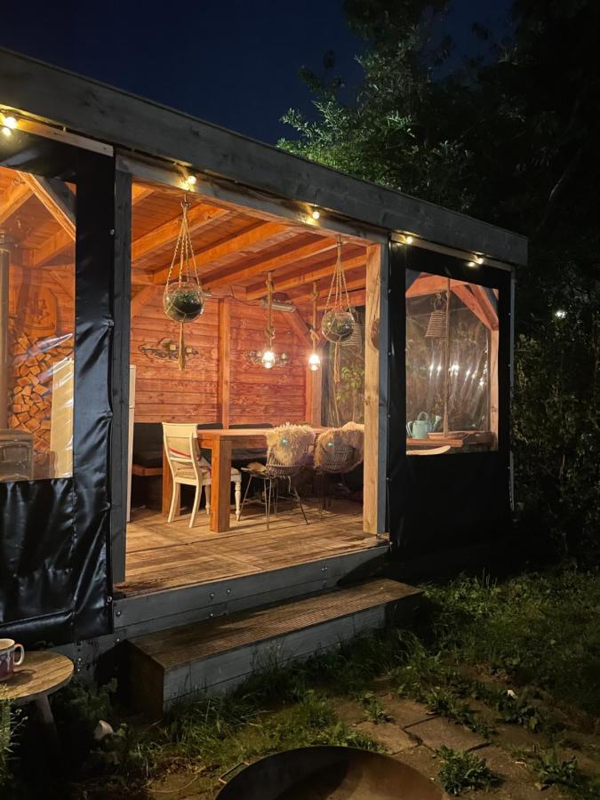 Bed and breakfast Amster Houseboat Bed Without Breakfast *