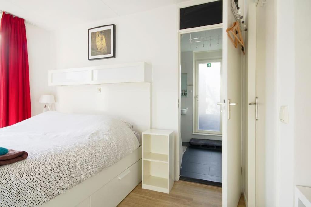Privatunterkunft Johan's B&b, Dakterras & Goedkoop Parkeren - Sinds 2014