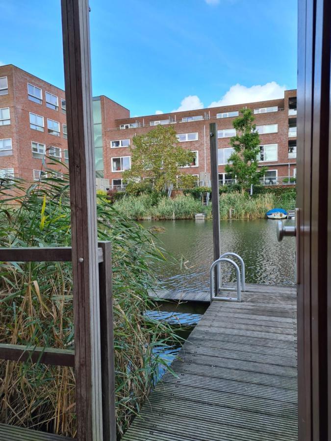 Couette-café Great Canal - Water View & Free Parking